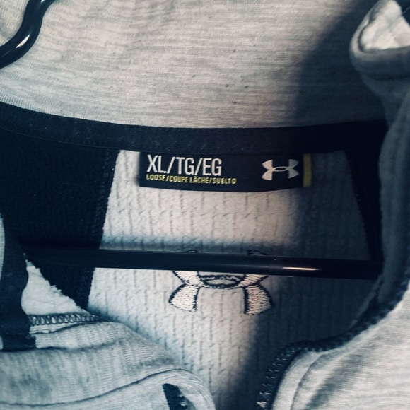 Under Armour 1/4 zip pullover. Men’s XL - Picture 2 of 4
